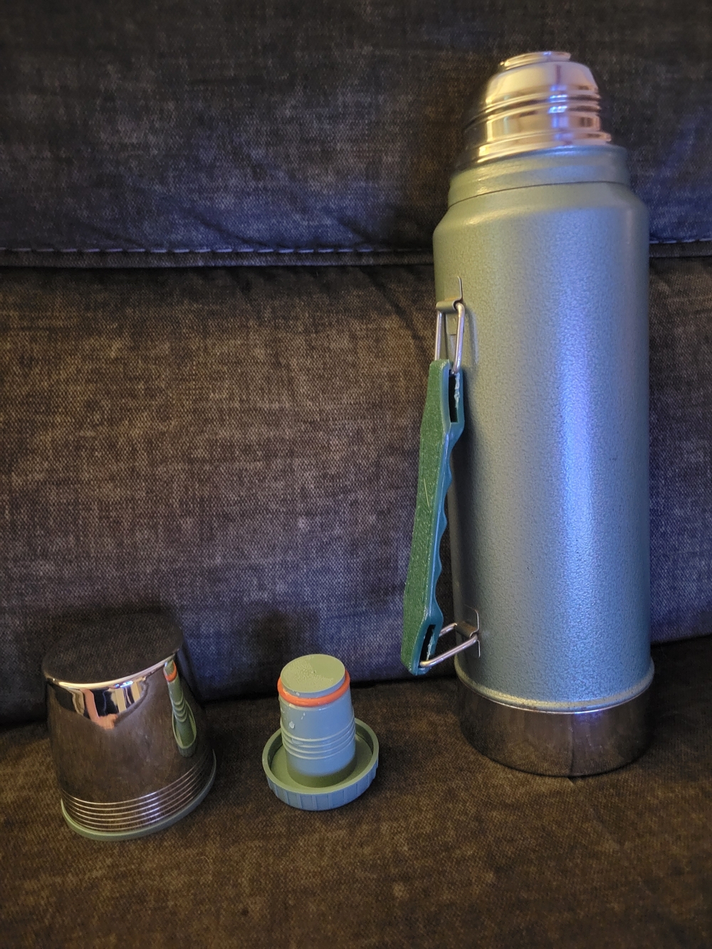 Vintage 1986 Stanley Aladdin A-944DH Quart with all parts